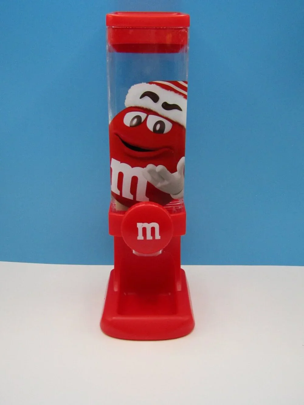 M&M